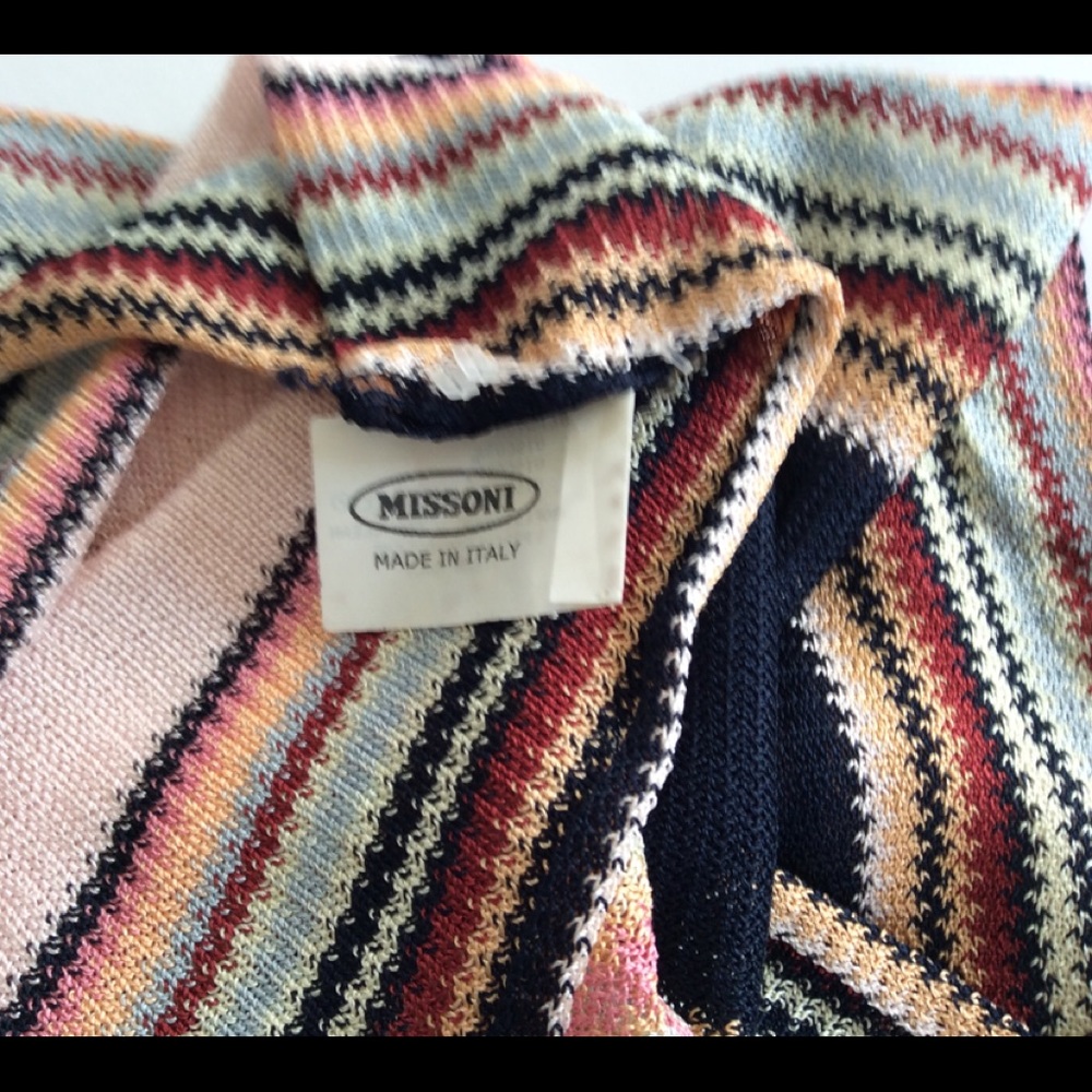 Beautiful classic Missoni scarf
